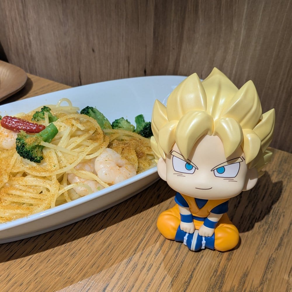 Dragon Ball DAIMA Look Up PVC Figures 2-Pack Super Saiyan Son Goku (mini) & Super Saiyan Vegeta (mini) 11 cm (with gift)