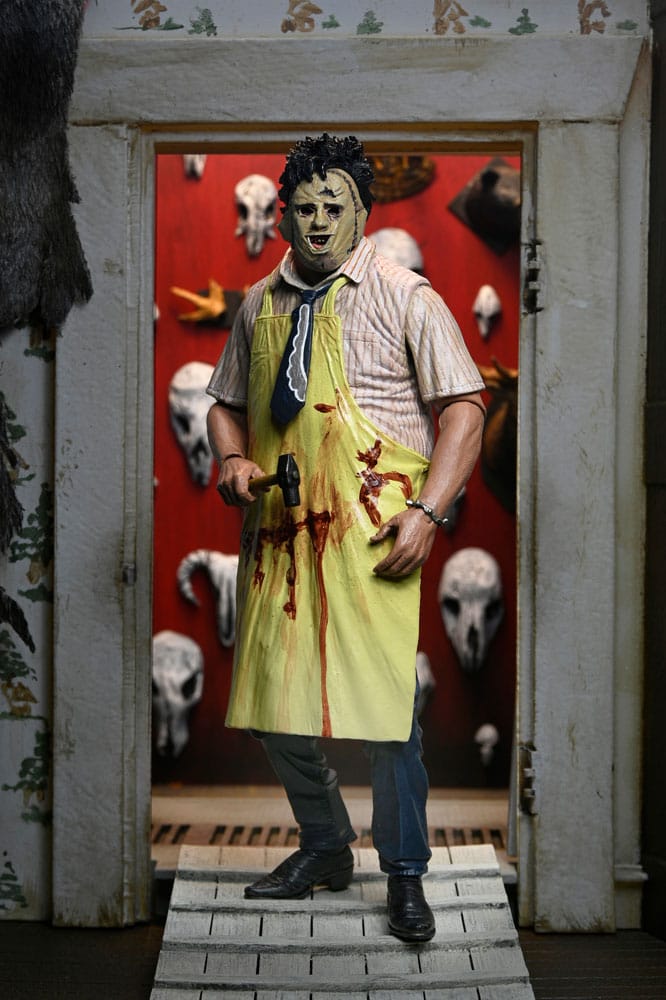 Texas Chainsaw Massacre Clothed Action Figure Leatherface 50th Anniversary 20 cm