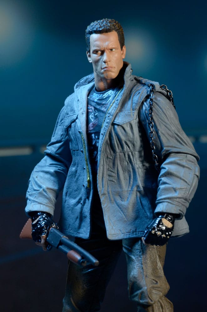 Terminator Action Figure Ultimate T-800 (Tech Noir) 18 cm