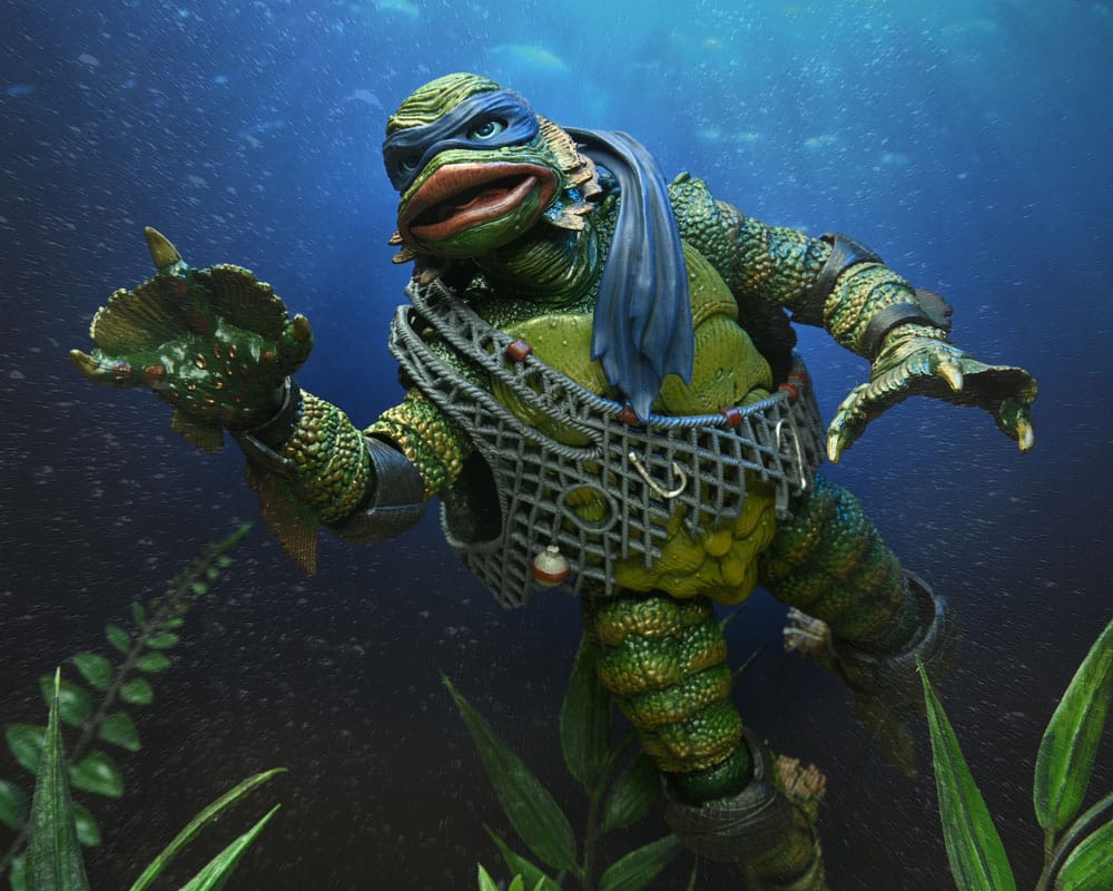 Universal Monsters x Teenage Mutant Ninja Turtles Scale Action Figure Leonardo as the Creature 18 cm
