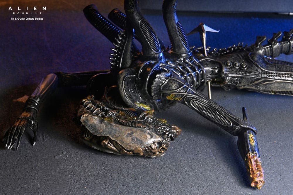 Alien: Romulus Action Figure Deluxe Suspended Lab Xenomorph XX121 18 cm