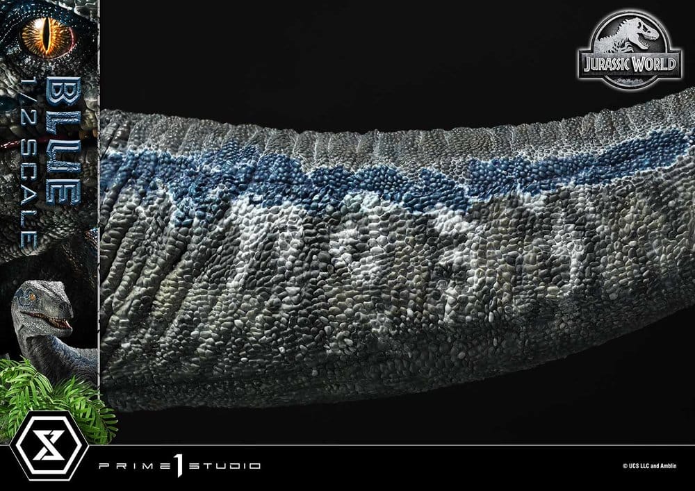 Jurassic World: Fallen Kingdom (Film) Legacy Museum Collection Statue 1/2 Blue 88 cm