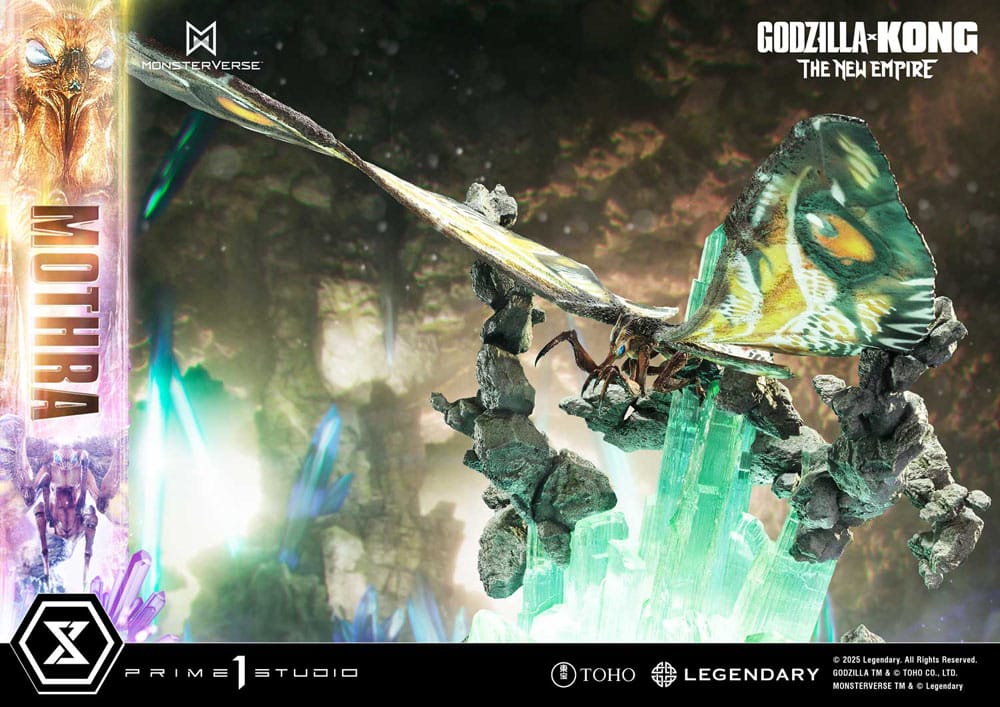 Godzilla x Kong: The New Empire Ultimate Diorama Masterline Series Statue Mothra Bonus Version 113 cm