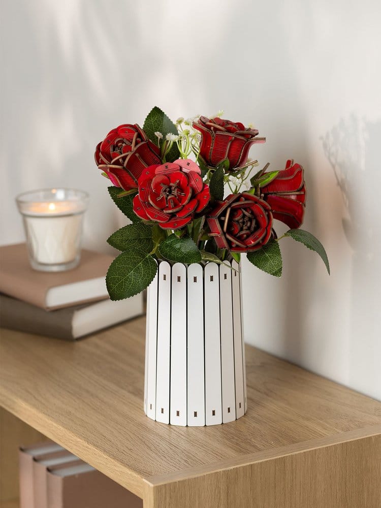 Revell Flowers Wooden Flowers Dream of Roses 22 cm
