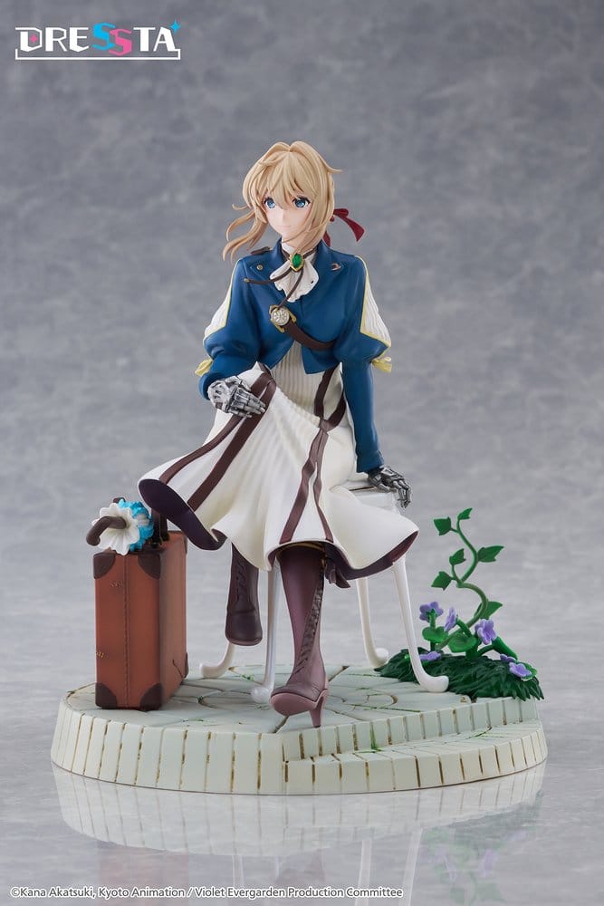 Violet Evergarden Dress-style PVC Figure Violet Evergarden 17 cm