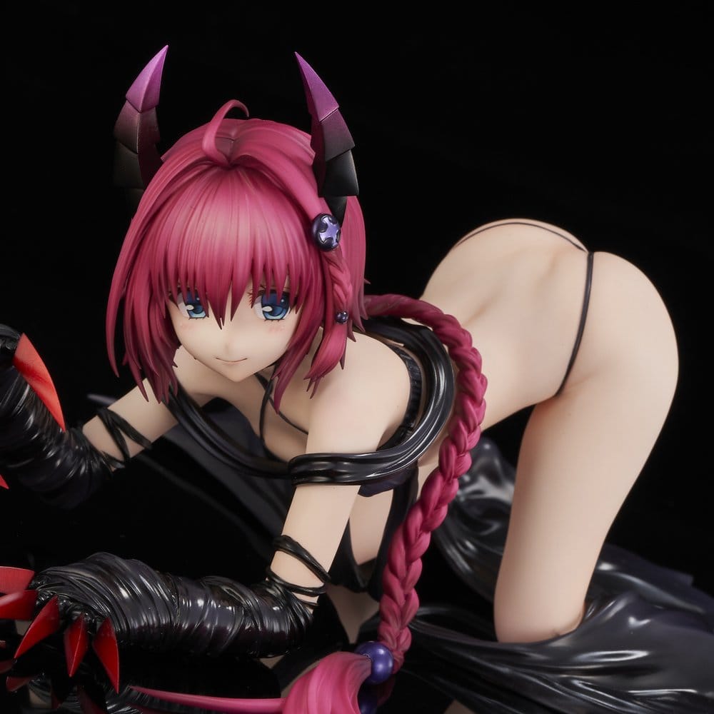 To Love-Ru Darkness PVC Figure 1/6 Mea Kurosaki Darkness Ver. (Renewal Package Edition) 11 cm