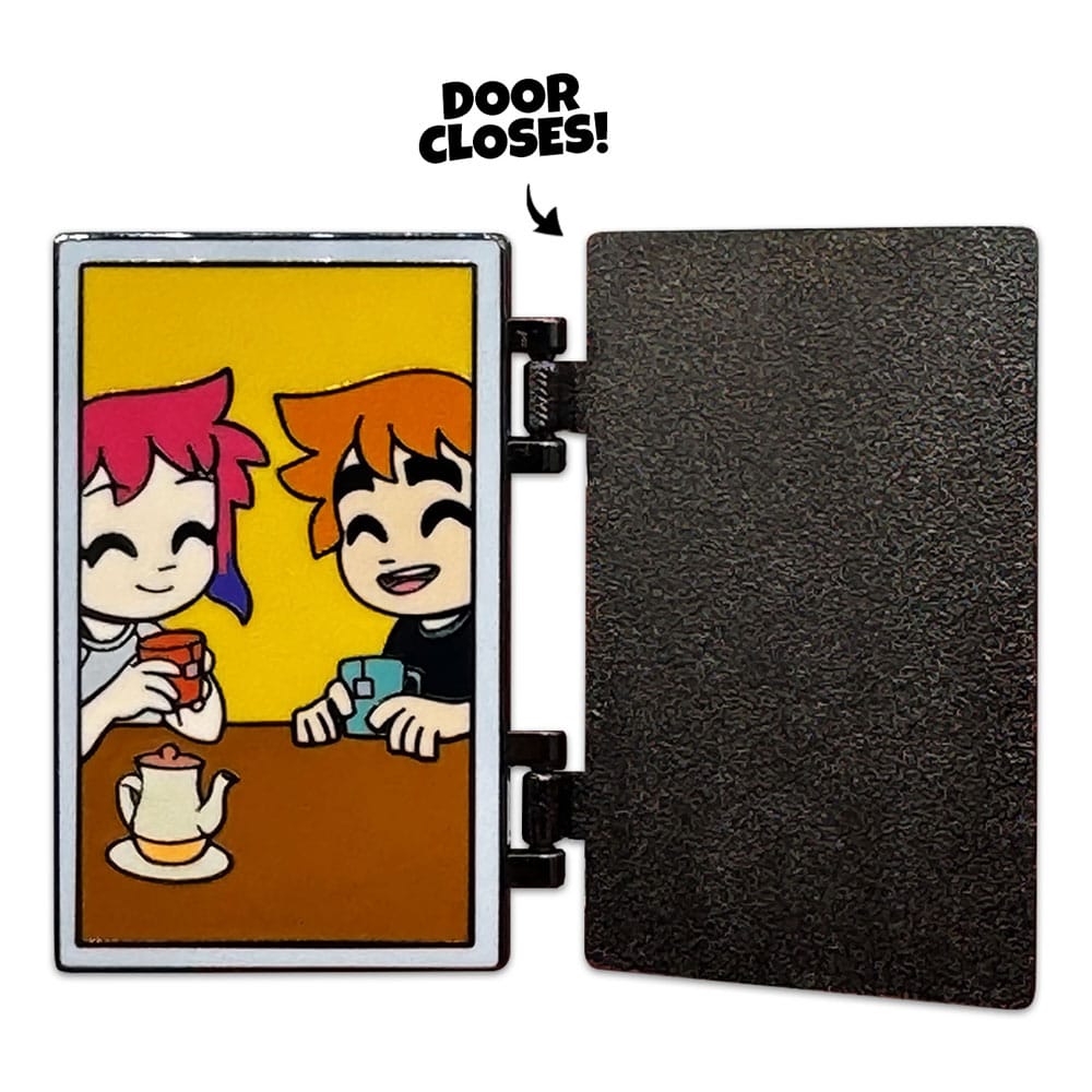 Scott Pilgrim Pin Badge Door Swinging 5 cm