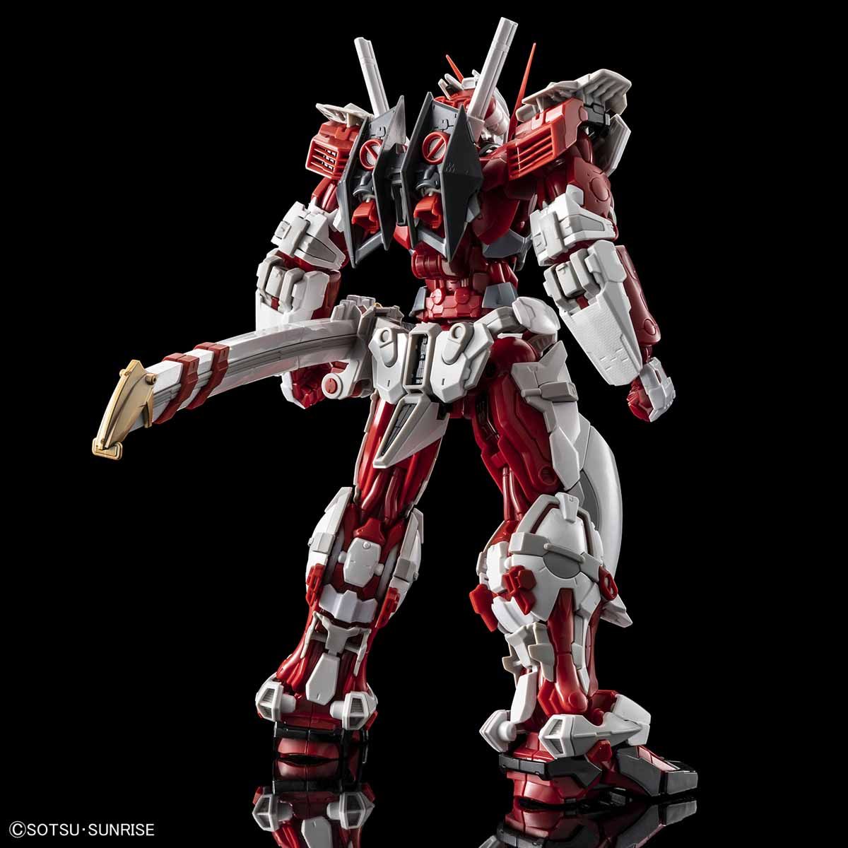 High resolution model 1/100 Gundam Astray Red Frame